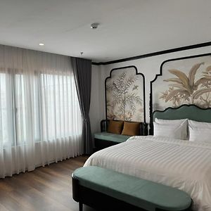 Premium Quadruple Room